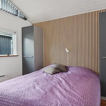 Andrea - 1-4km From The Sea By Interhome *